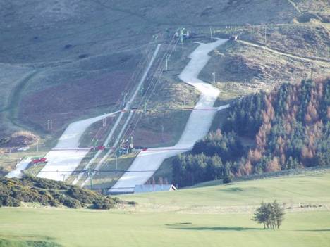  £500000 Midlothian Snowsports Centre may be closed at the end of March.